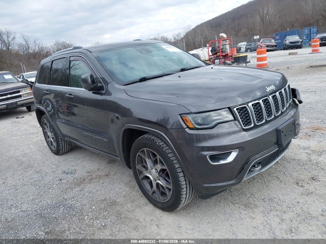 2018 JEEP GRAND CHEROKEE 1C4RJFBT9JC152762