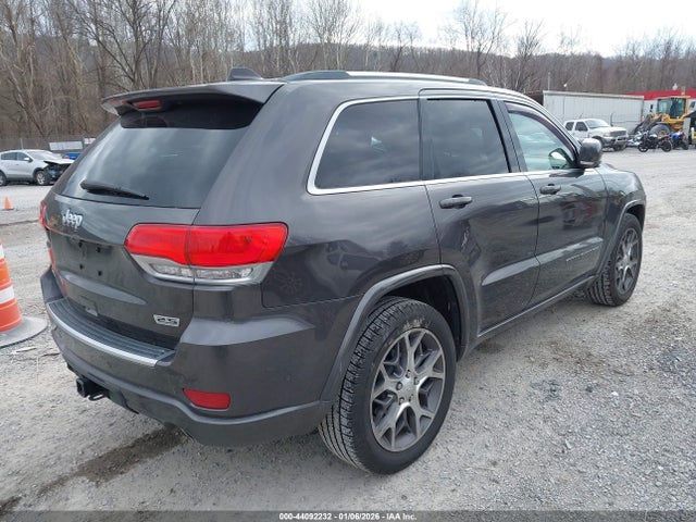 2018 JEEP GRAND CHEROKEE 1C4RJFBT9JC152762 Photo 3