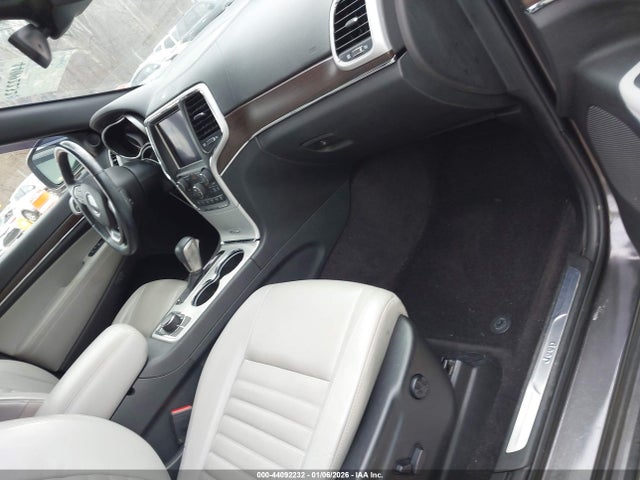 2018 JEEP GRAND CHEROKEE 1C4RJFBT9JC152762 Photo 4