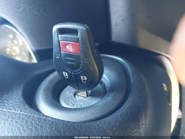 JN8AS5MT0FW155240 Nissan Rogue Select S