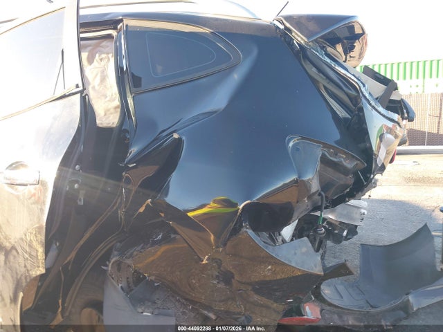 JN8AS5MT0FW155240 Nissan Rogue Select S