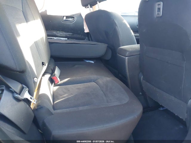 JN8AS5MT0FW155240 Nissan Rogue Select S