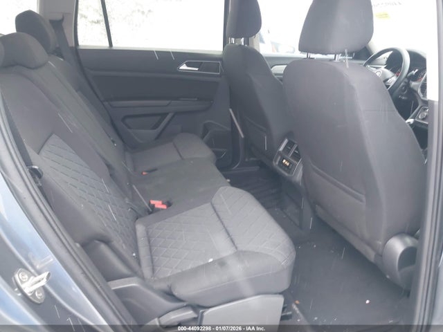 2019 VOLKSWAGEN ATLAS 1V2GR2CA8KC609857 Photo 7