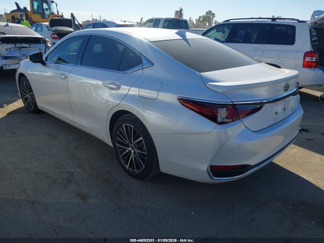 2025 LEXUS ES 300H 58ADA1C12SU069345 Photo 2