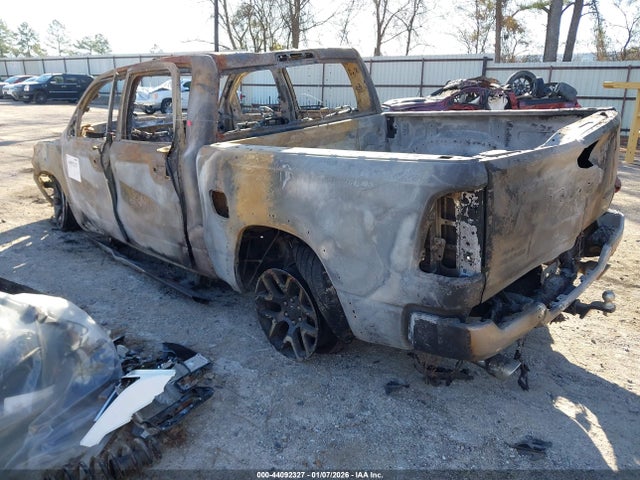 Продаж на аукціоні авто 2025 Ram 1500, vin: 1C6SRFJP5SN553284, номер лоту: 44092327