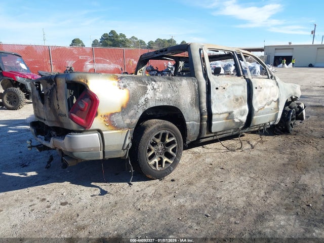 Продаж на аукціоні авто 2025 Ram 1500, vin: 1C6SRFJP5SN553284, номер лоту: 44092327