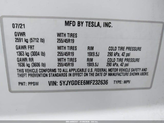 2021 TESLA MODEL Y 5YJYGDEE6MF232636 Photo 8