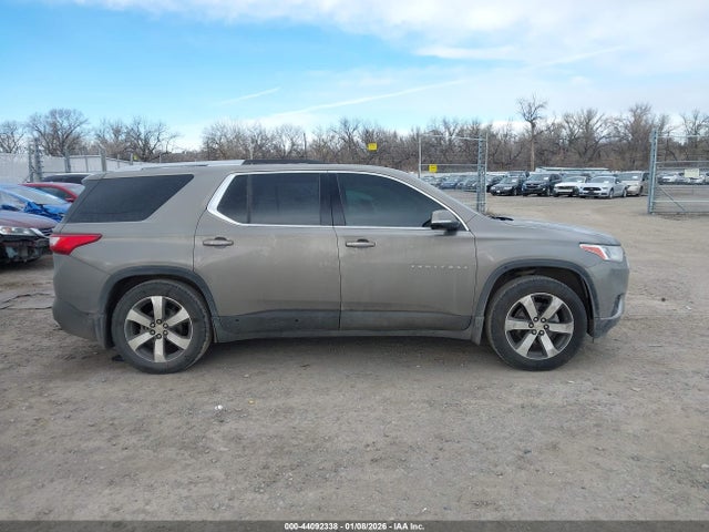 1GNEVHKW7JJ201775 Chevrolet Traverse 3lt