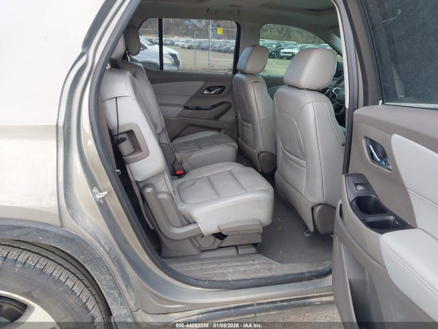 1GNEVHKW7JJ201775 Chevrolet Traverse 3lt