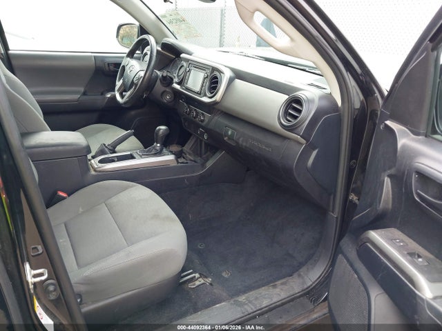 5TFAX5GN6KX132804 Toyota Tacoma Sr5