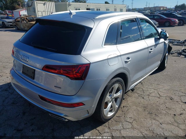 2022 AUDI Q5 WA1EAAFY0N2014427 Photo 3