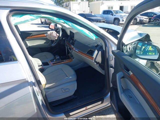 2022 AUDI Q5 WA1EAAFY0N2014427 Photo 4