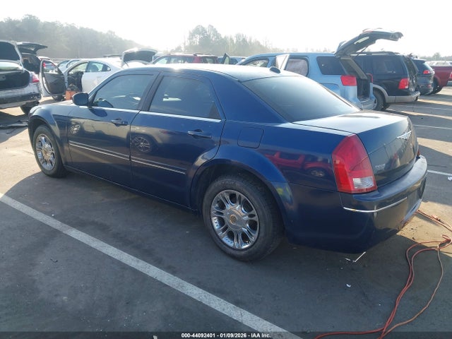 2005 CHRYSLER 300 2C3AA53G95H645566 Photo 2