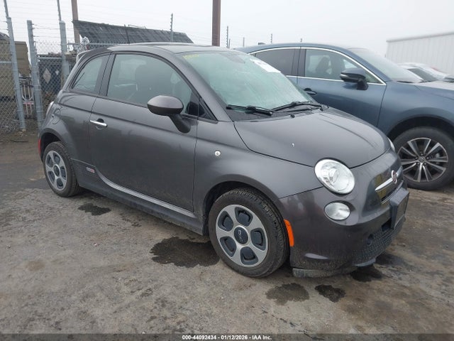2014 FIAT 500E 3C3CFFGE8ET173604 Photo 0
