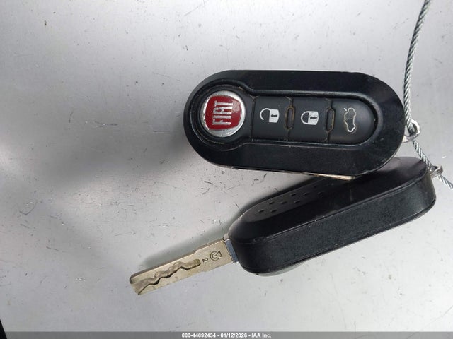 2014 FIAT 500E 3C3CFFGE8ET173604 Photo 10