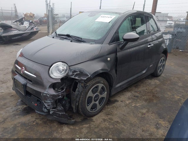 2014 FIAT 500E 3C3CFFGE8ET173604 Photo 1
