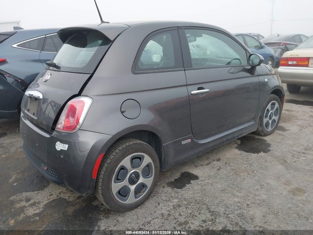 2014 FIAT 500E 3C3CFFGE8ET173604 Photo 3