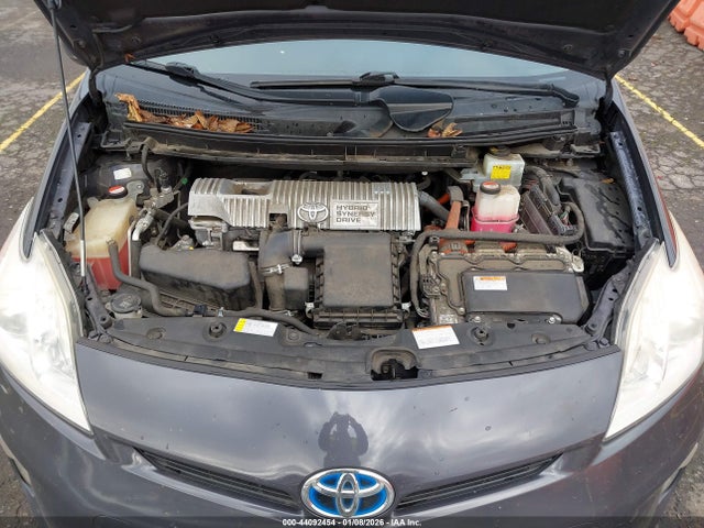 Toyota Prius Two 2015 JTDKN3DU1F0464108 Image 10