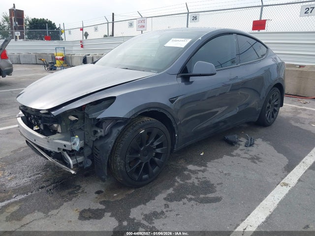 2022 TESLA MODEL Y 7SAYGDEE1NF436944 Photo 1