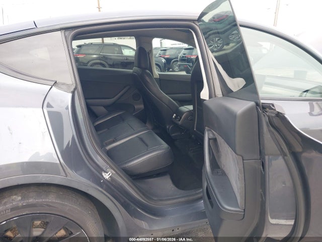 2022 TESLA MODEL Y 7SAYGDEE1NF436944 Photo 7