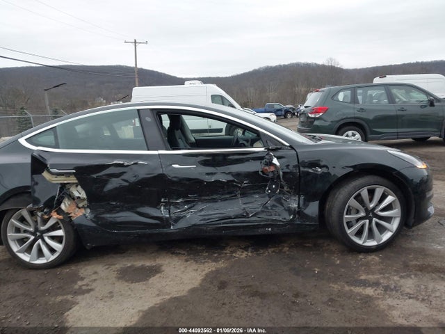 2020 TESLA MODEL 3 5YJ3E1EA4LF792925 Photo 5