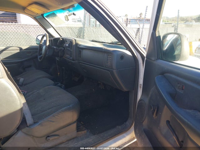 2001 CHEVROLET SILVERADO 1500 1GCEC19W31Z188505 Photo 4