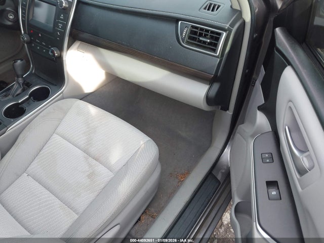 Toyota CAMRY LE 2016 4T4BF1FK7GR564271 Image 5