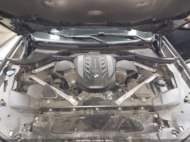 2022 BMW X7 5UXCX6C03N9J68840 Photo 9