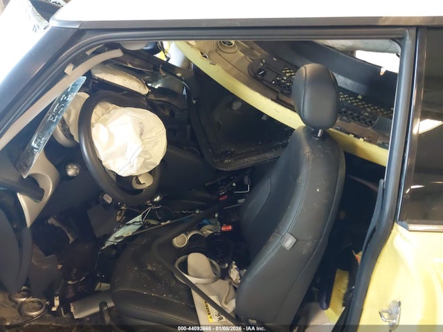 2005 MINI COOPER WMWRC33505TK60506 Photo 4