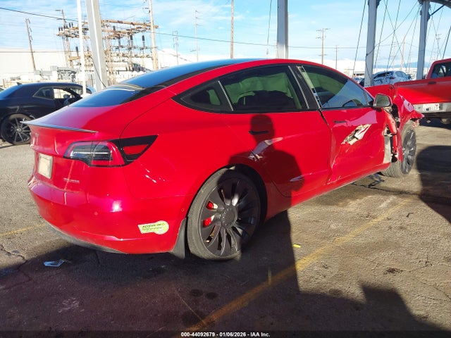 Продаж на аукціоні авто 2021 Tesla Model 3 Performance Dual Motor All-wheel Drive, vin: 5YJ3E1EC2MF035461, номер лоту: 44092679