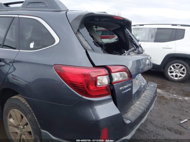 Subaru Outback 2.5i Premium 2015 4S4BSACC3F3228222 Image 17