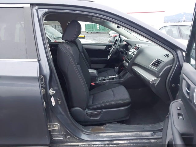 Subaru Outback 2.5i Premium 2015 4S4BSACC3F3228222 Image 5