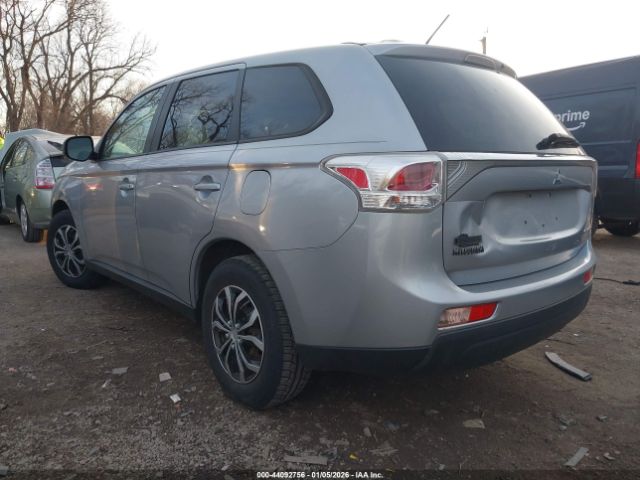 2014 MITSUBISHI OUTLANDER JA4AD2A32EZ017909 Photo 2