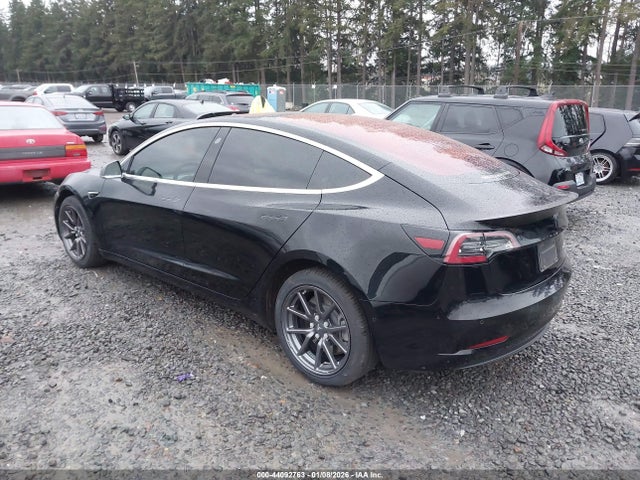 2019 TESLA MODEL 3 5YJ3E1EB0KF192362 Photo 2