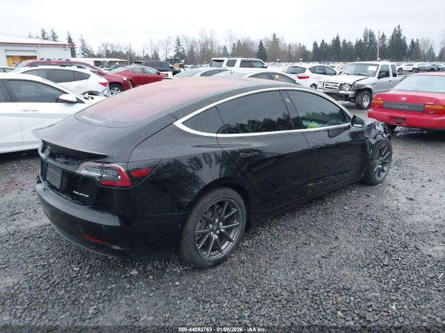 2019 TESLA MODEL 3 5YJ3E1EB0KF192362 Photo 3