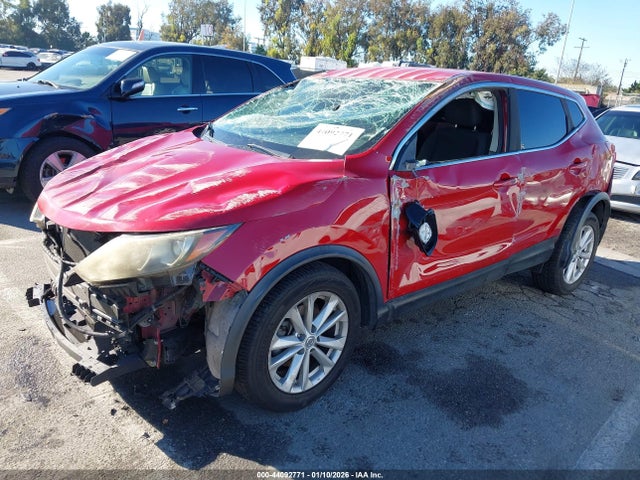 JN1BJ1CP3HW035275 Nissan Rogue Sport S