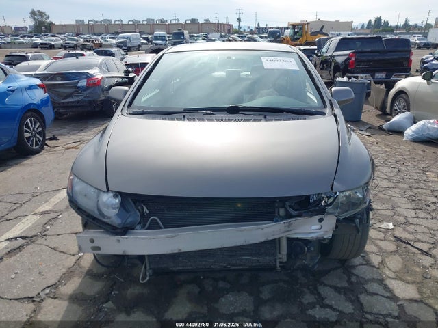 Продажа на аукционе авто 2008 Honda Civic Lx, vin: 2HGFA16518H345501, номер лота: 44092780