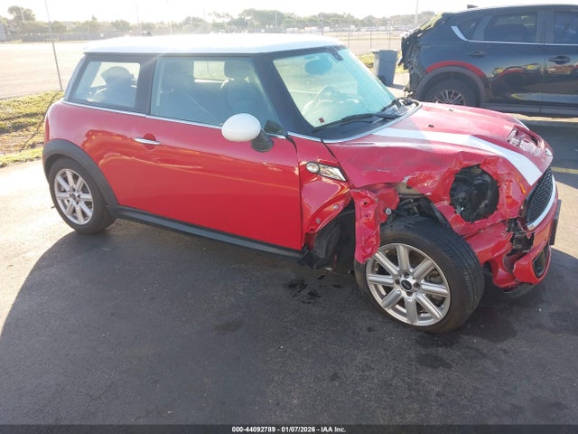 2013 MINI HARDTOP WMWSV3C51DT393222 Photo 0
