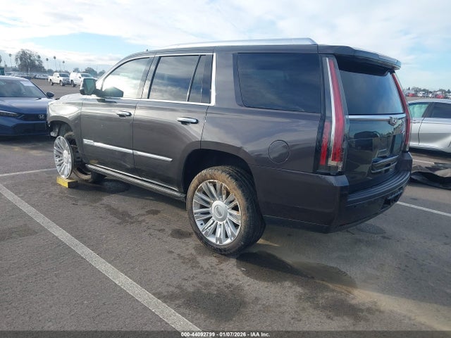 Cadillac Escalade Platinum 2016 1GYS4DKJ5GR387123 Image 3