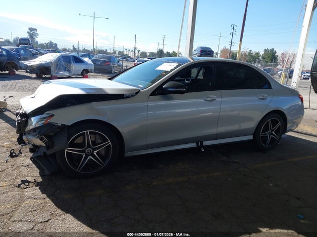 Mercedes-Benz E 300 2019 WDDZF4JB1KA567978 Image 15