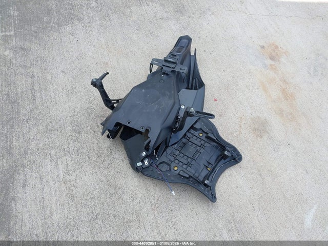 JYARNA7E5SA000651 Yamaha Yzf1000