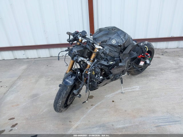 JYARNA7E5SA000651 Yamaha Yzf1000