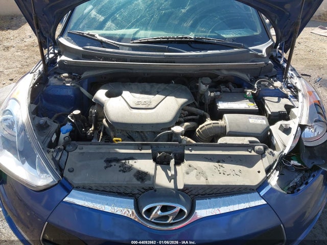 Hyundai Veloster Value Edition 2017 KMHTC6AD2HU315908 Image 10