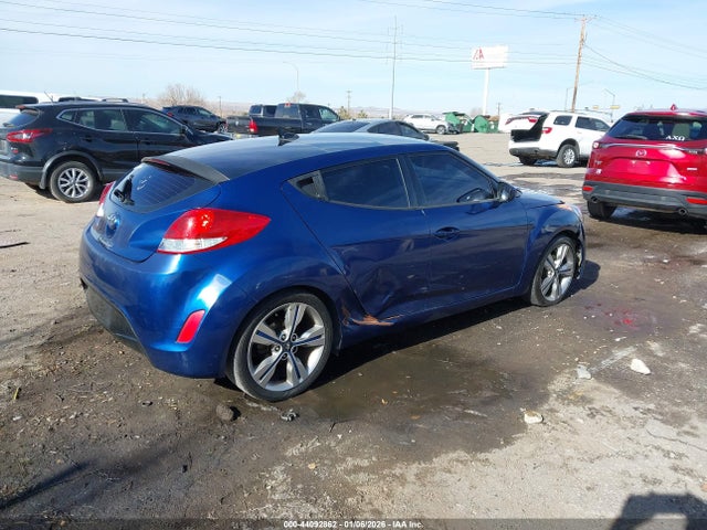 Hyundai Veloster Value Edition 2017 KMHTC6AD2HU315908 Image 4