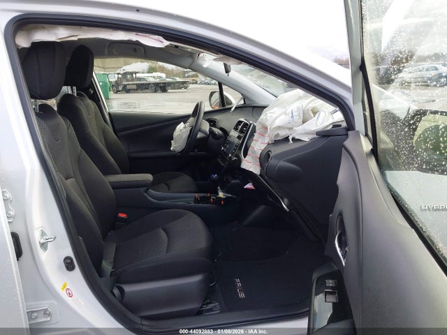 JTDKAMFU8N3156235 Toyota Prius Le