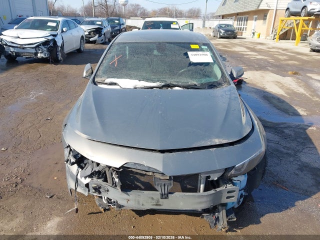 Продажа на аукционе авто 2018 Chevrolet Malibu Lt, vin: 1G1ZD5ST5JF144344, номер лота: 44092908