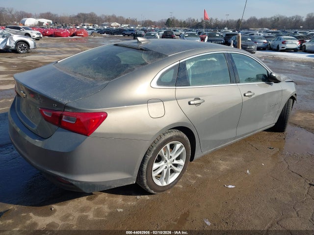Продажа на аукционе авто 2018 Chevrolet Malibu Lt, vin: 1G1ZD5ST5JF144344, номер лота: 44092908