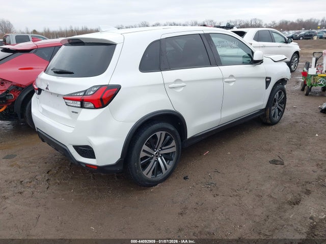 2020 MITSUBISHI OUTLANDER SPORT JA4AP3AU2LU014699 Photo 3