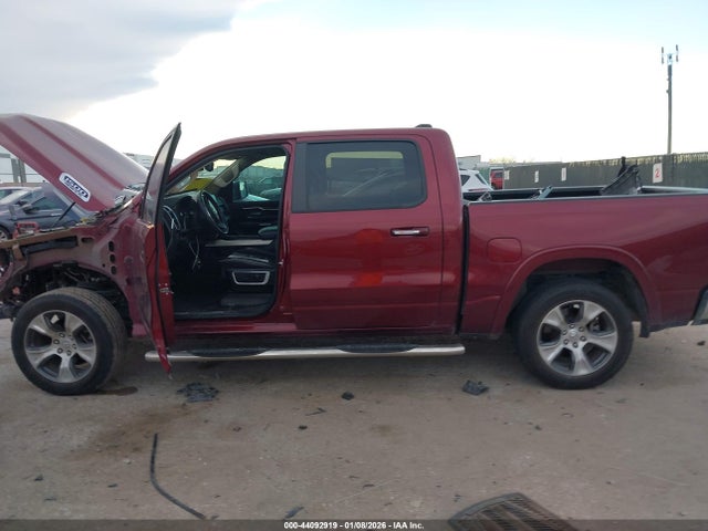 2020 Ram 1500 Laramie  4x4 5'7 Box მანქანა იყიდება აუქციონზე, vin: 1C6SRFJT2LN420075, აუქციონის ნომერი: 44092919