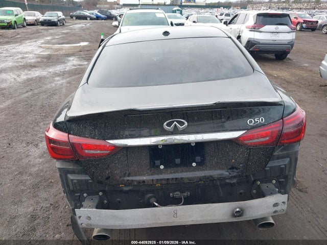 Продажа на аукционе авто 2018 Infiniti Q50 3.0t Luxe, vin: JN1EV7AP4JM363913, номер лота: 44092925